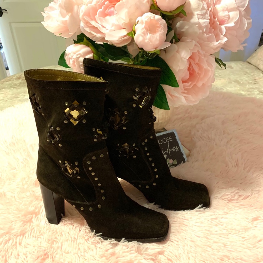 3.5” Brown Seude Dolce & Gabana boots 8” shaft